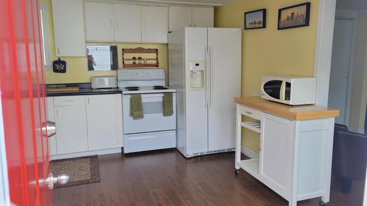 Lakelawn B&B And Motel Yarmouth Ngoại thất bức ảnh