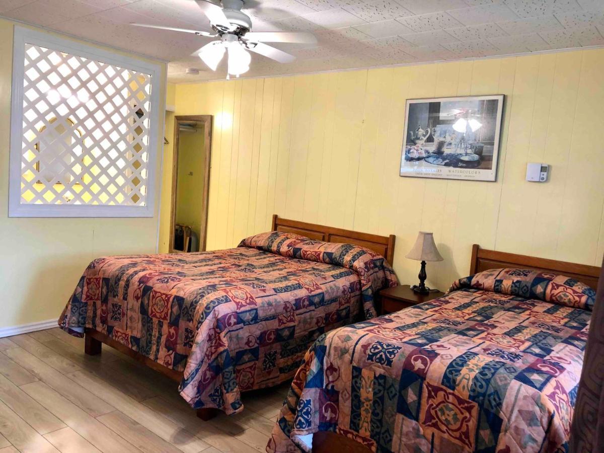Lakelawn B&B And Motel Yarmouth Ngoại thất bức ảnh