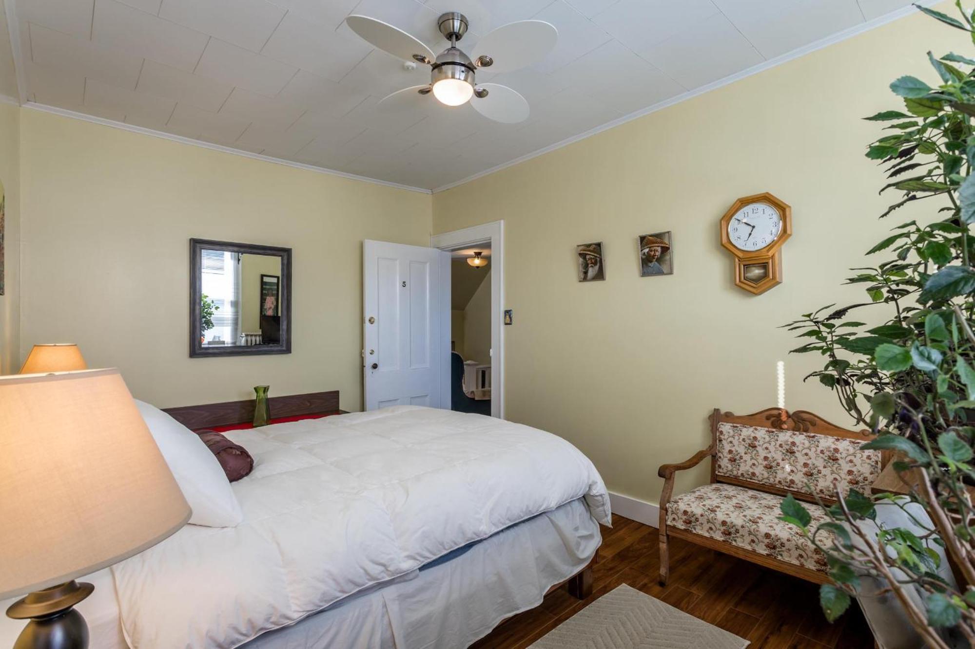 Lakelawn B&B And Motel Yarmouth Ngoại thất bức ảnh